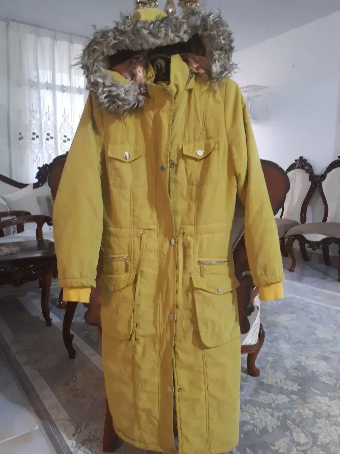 پالتو سایز۴۲ کوچک|لباس|پردیس, فاز ۲|دیوار