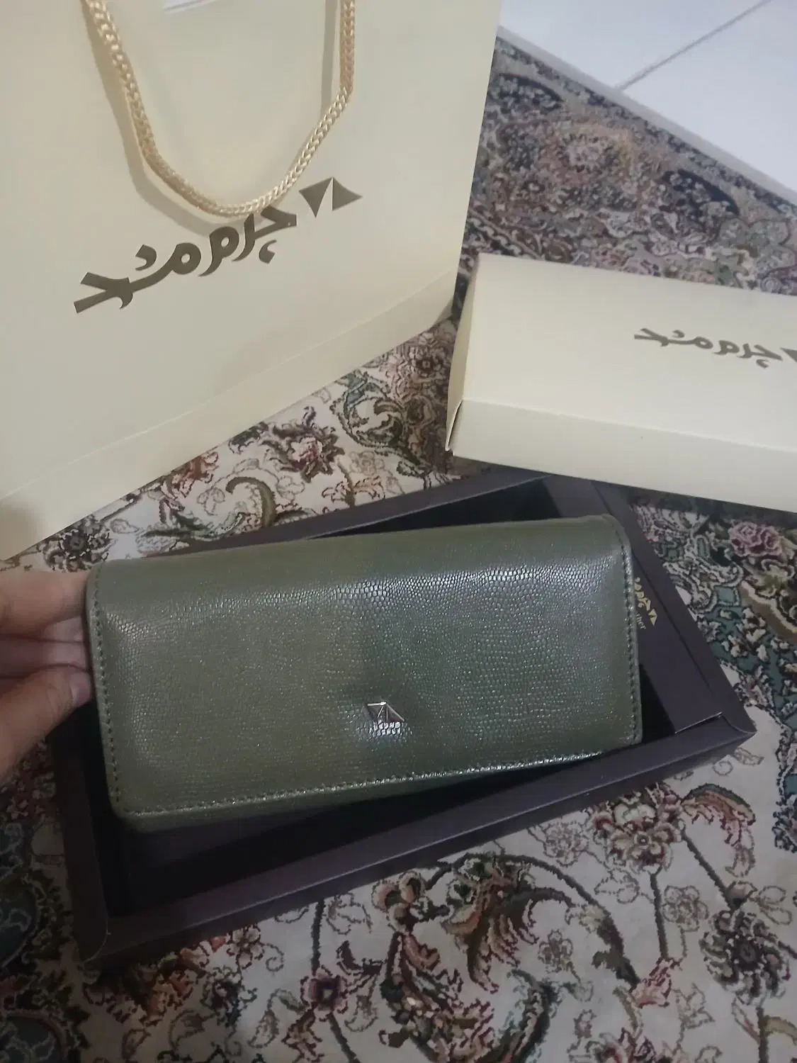 کیف پول چرم مشهد|کیف، کفش، کمربند|رشت, سعدی (تختی)|دیوار