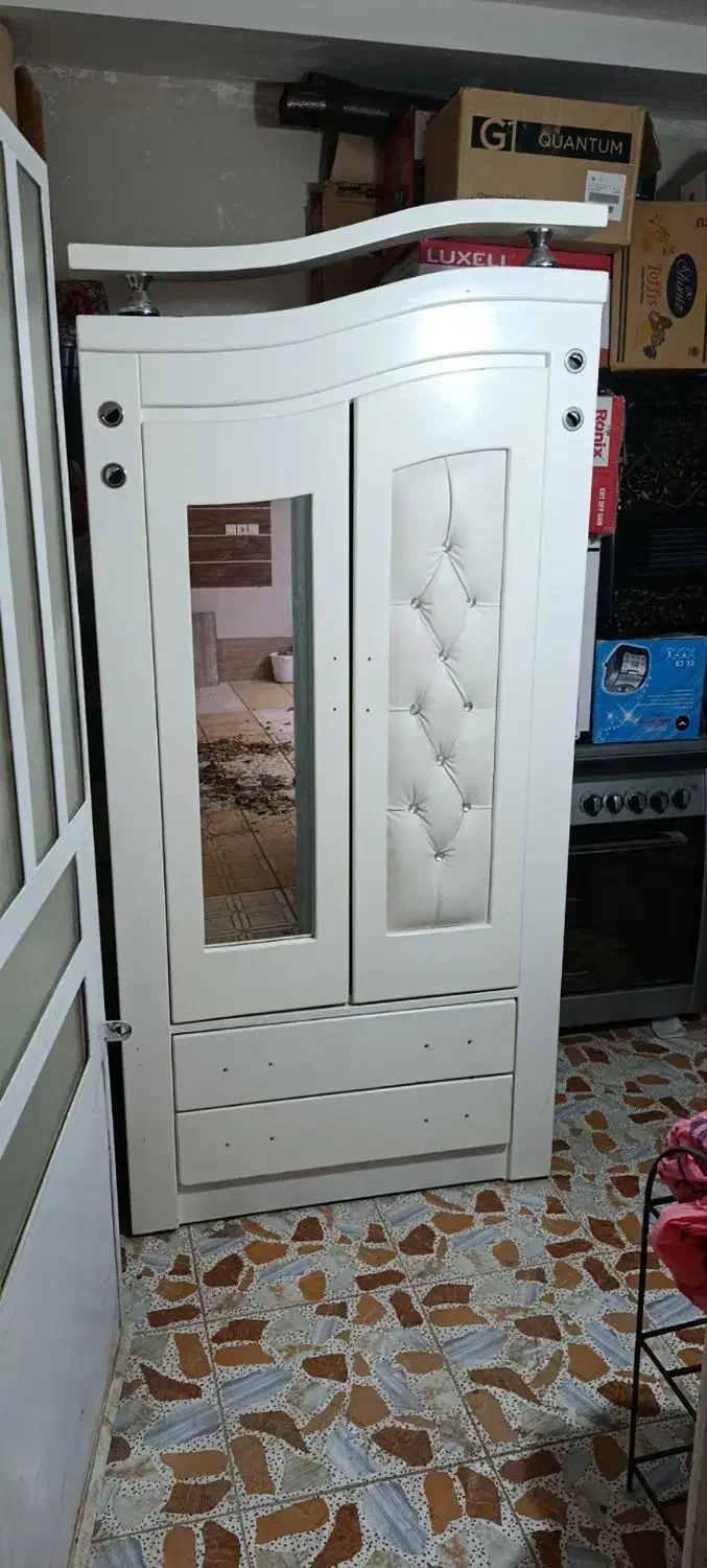 سرویس خواب|تخت و سرویس خواب|شیروان (خراسان), |دیوار