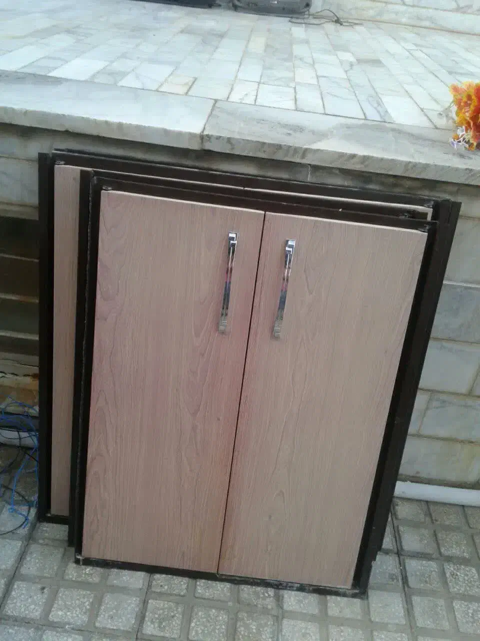 درب کابینت|کتابخانه، شلف، قفسه‌های دیواری|اردکان, |دیوار