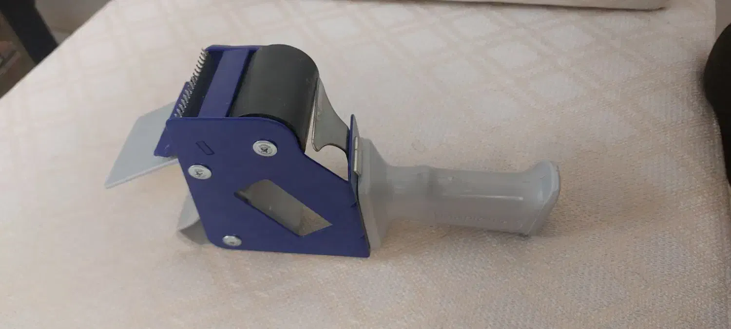 چسب کش|لوازم التحریر|اصفهان, جلفا|دیوار