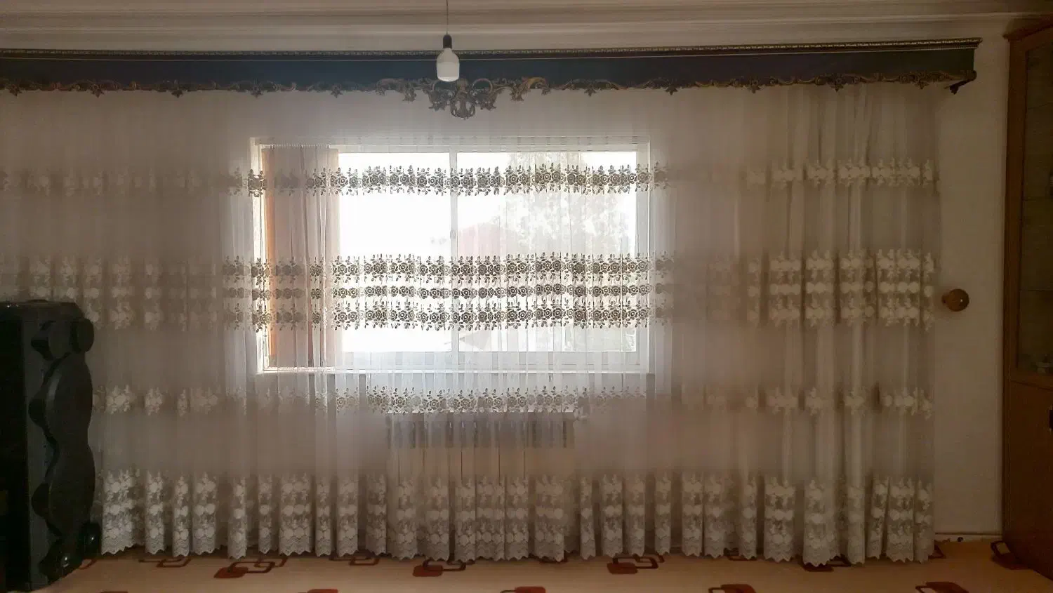 پرده|پرده، رانر، رومیزی|رشت, پستک|دیوار