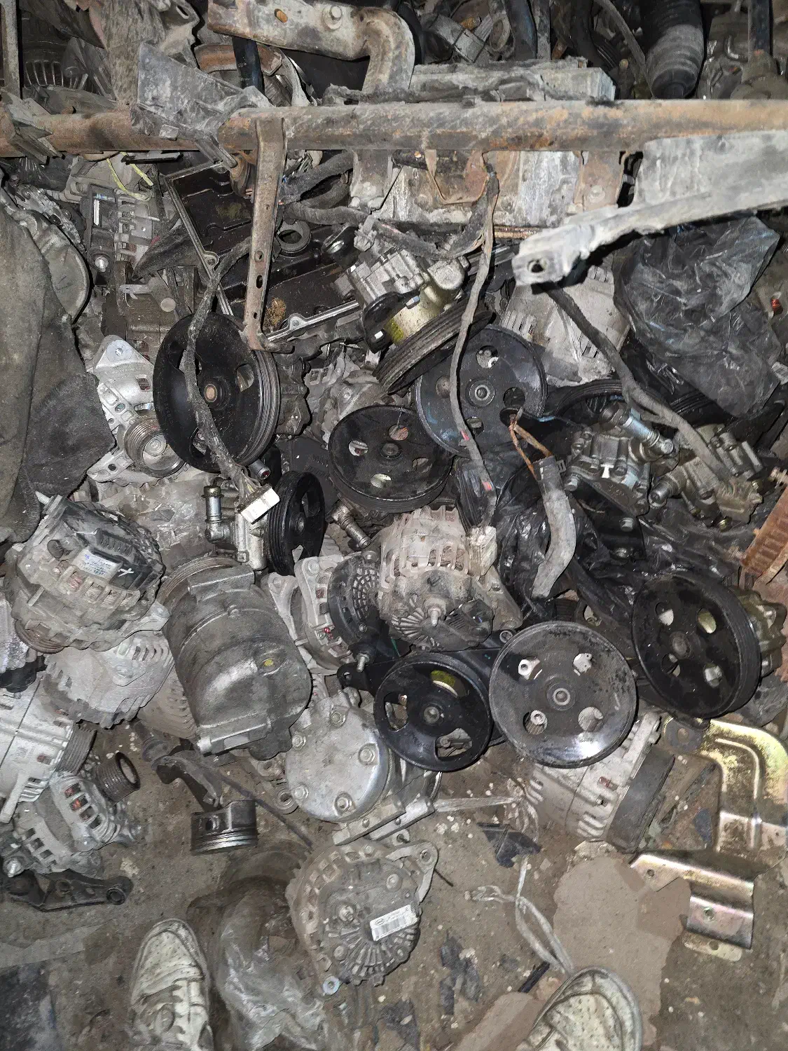 پمپ هیدرولیک و دینام هیوندا کیا و چینی|قطعات یدکی و لوازم جانبی|تهران, آهنگ|دیوار