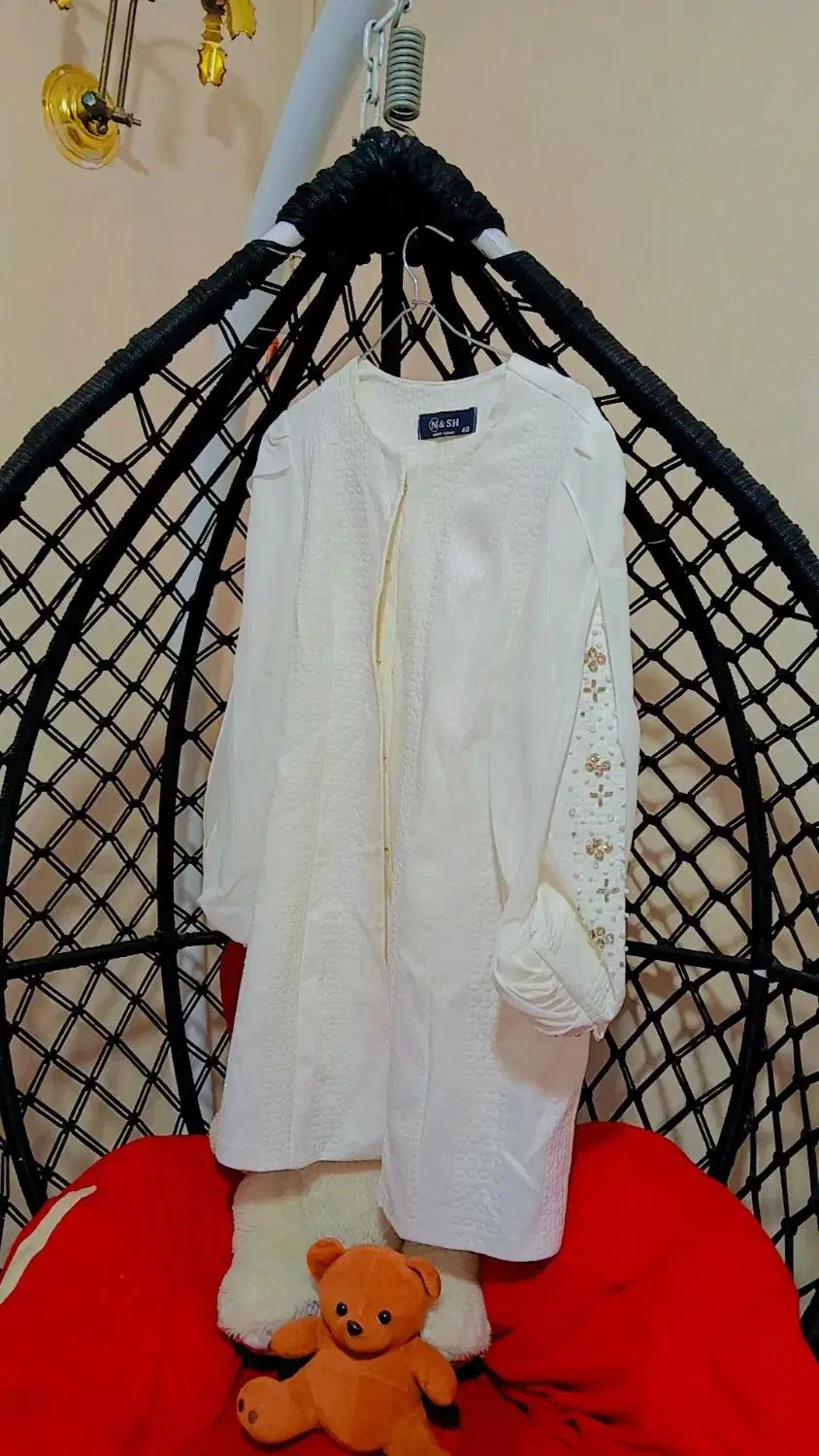 مانتو مجلسی سفید|لباس|خسروشاه, |دیوار