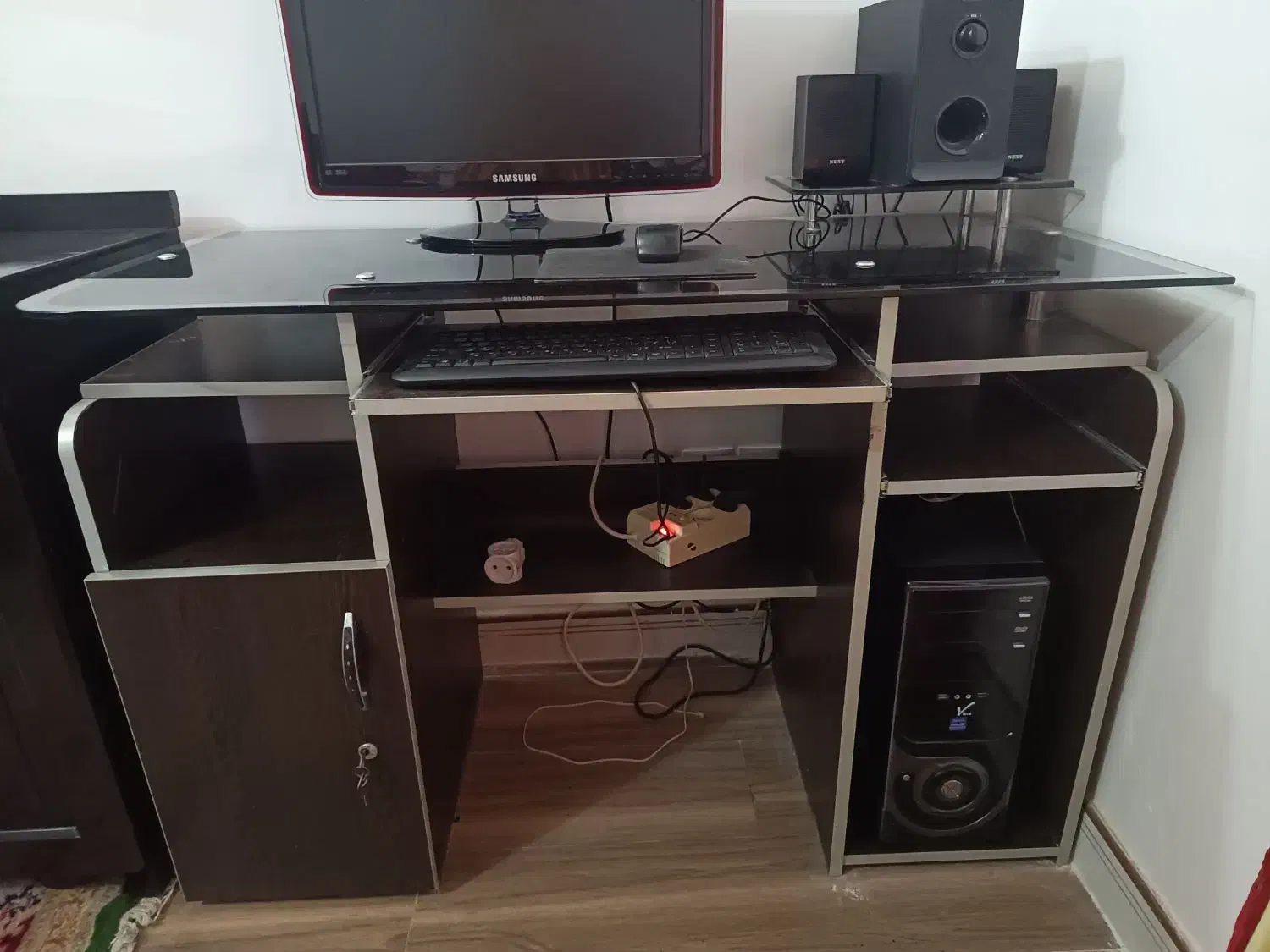 میز تحریر|میز تحریر و کامپیوتر|محمدیه-قزوین, |دیوار