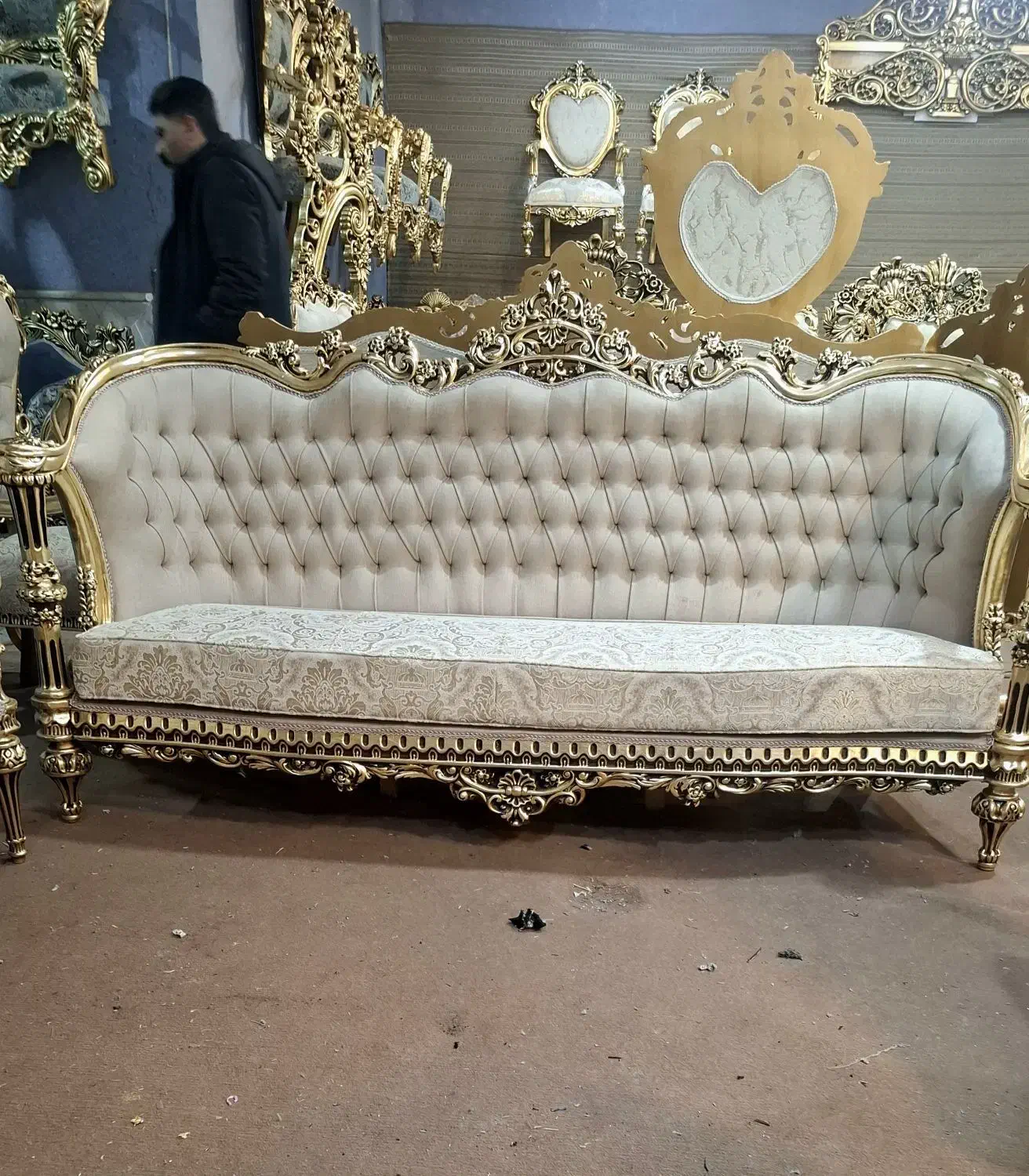 نیازمندنیرویه ساده   برایه رویه کوبی مبلمان.|استخدام صنعتی، فنی، مهندسی|مشهد, سپاد|دیوار