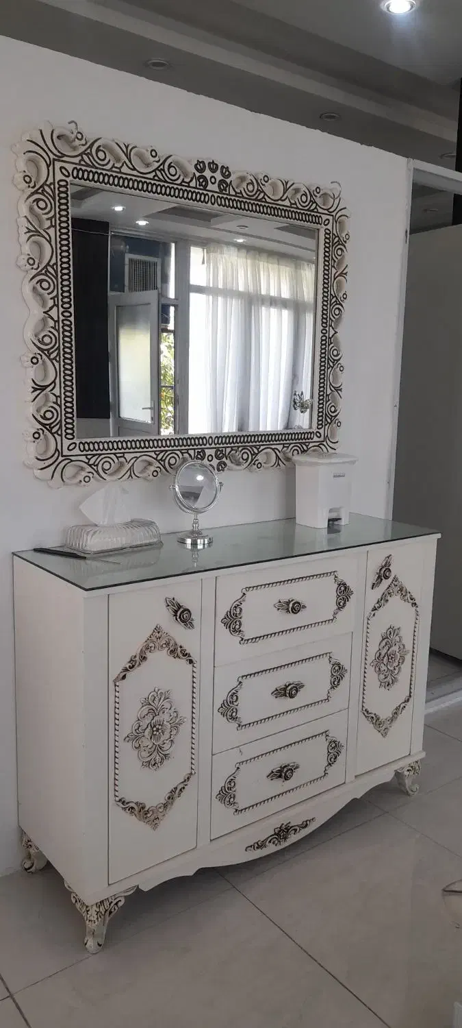 تجهیزات آموزشگاه مراقبت زیبایی به فروش میرسد|آرایشگاه و سالنهای زیبایی|کرمانشاه, |دیوار