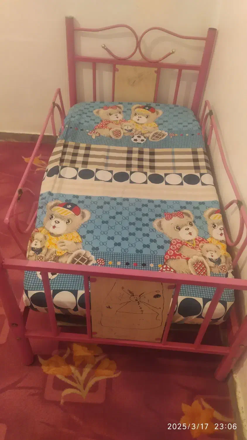 تخت کودک|تخت و صندلی بچه|یاسوج, |دیوار