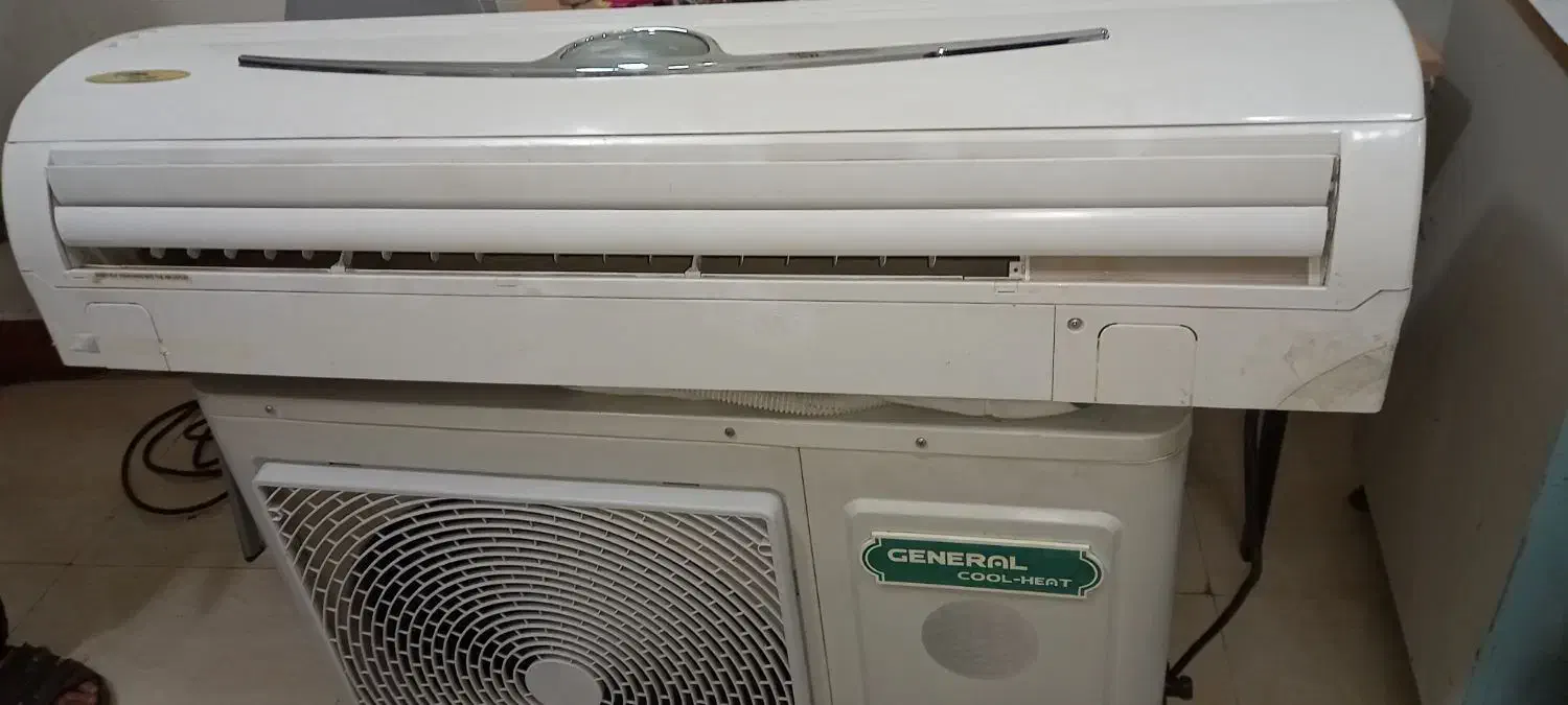 اسپیلت ۳۰ جنرال لبخند گرم و سرد در حد|کولر گازی و فن‌کوئل|گالیکش, |دیوار