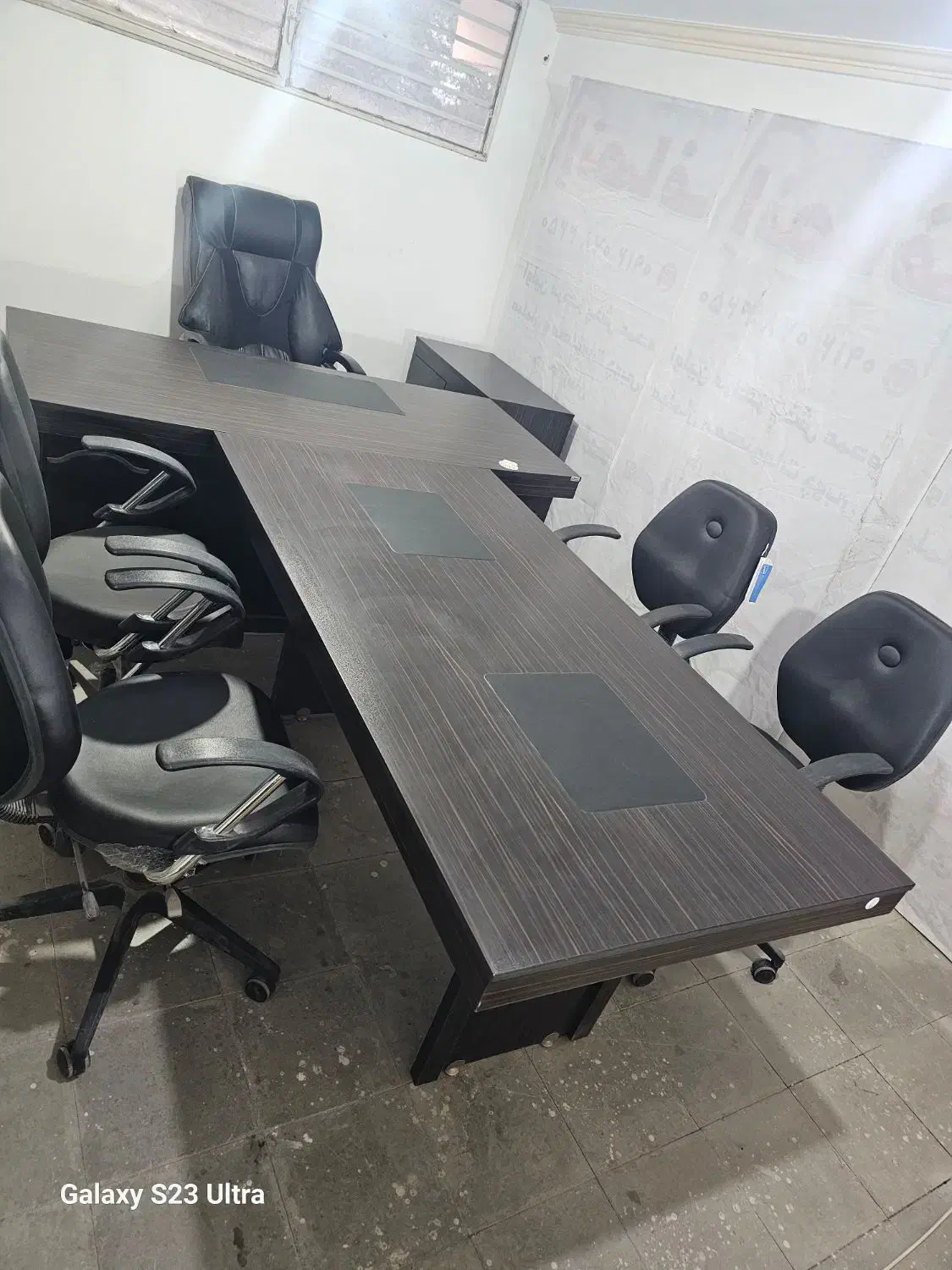 میزوصندلی مدیریت میزکنفرانس۴عددصندلی|دفتر کار|کرمان, |دیوار