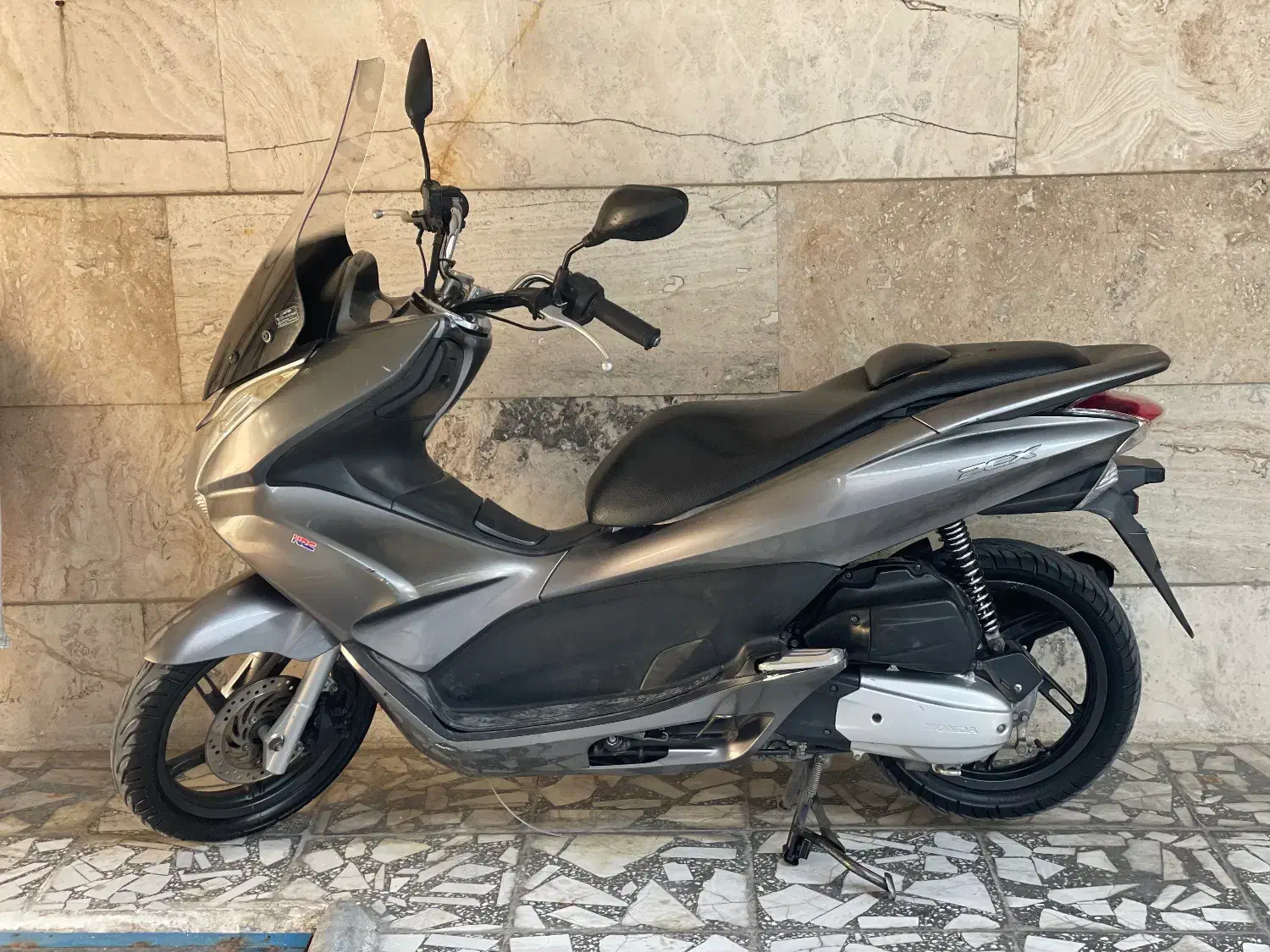 موتور pcx125|موتورسیکلت|دوگنبدان, |دیوار