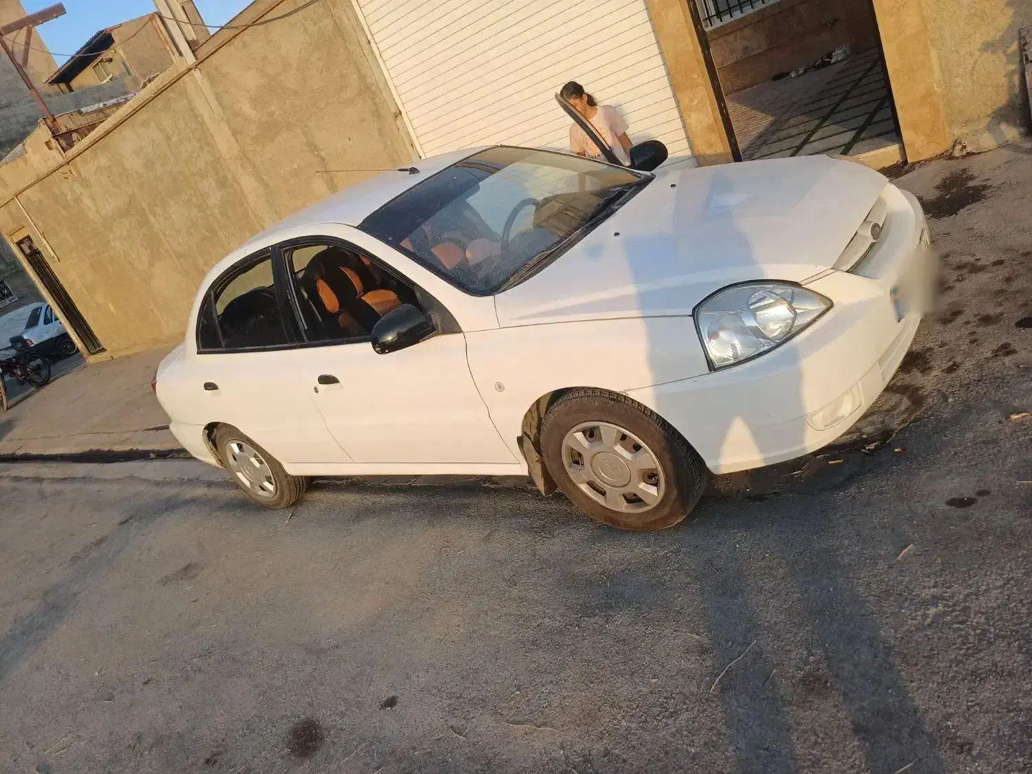 ریو مدل 88 سفید سرسالم|خودرو سواری و وانت|کرج, حسین آباد (اکبر آباد)|دیوار