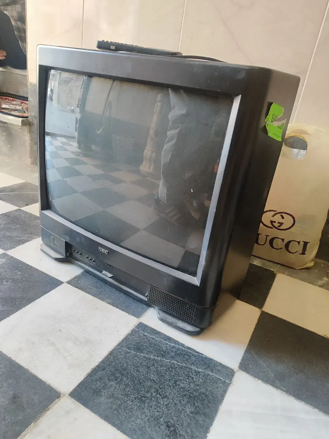 تلویزیون 21|تلویزیون و پروژکتور|ساوه, |دیوار