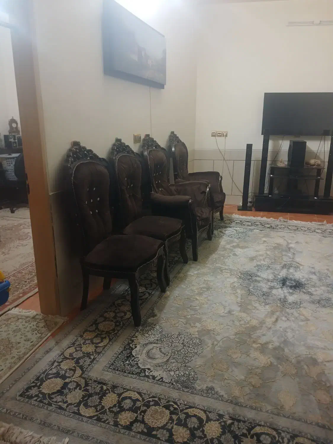 مبل|مبلمان خانگی و میز عسلی|لنجان, |دیوار