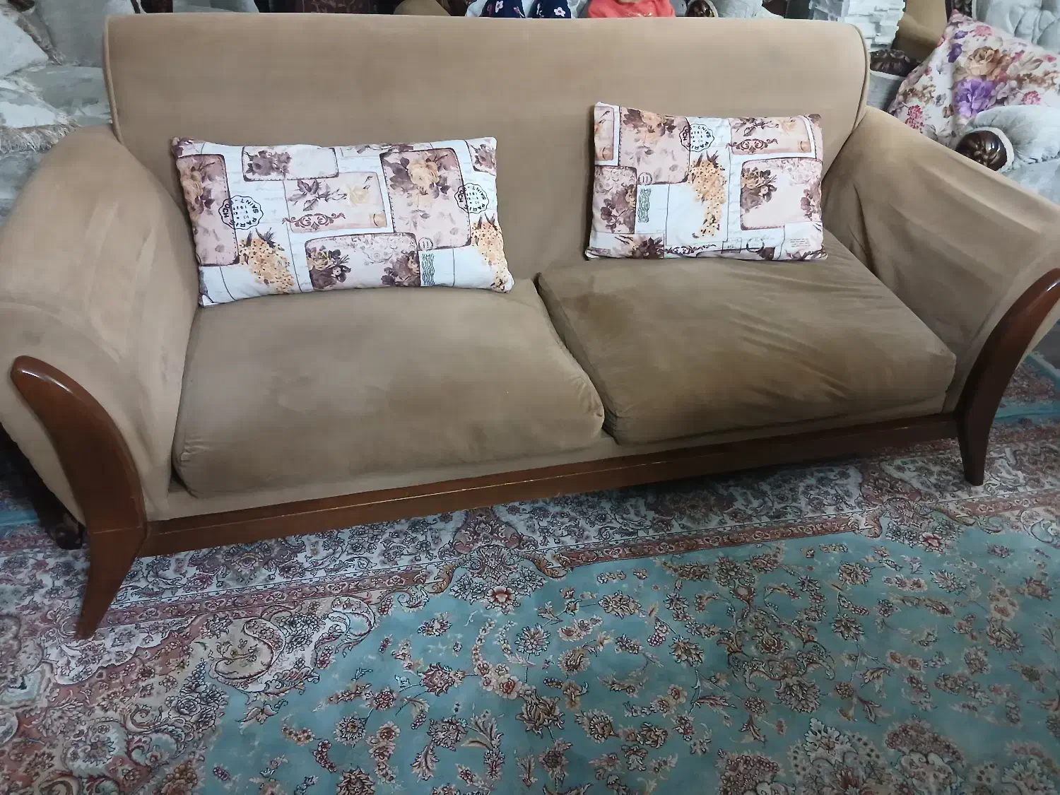 راحتی کارکرده تمیز|مبلمان خانگی و میز عسلی|اندیشه, اندیشه فاز ۳|دیوار