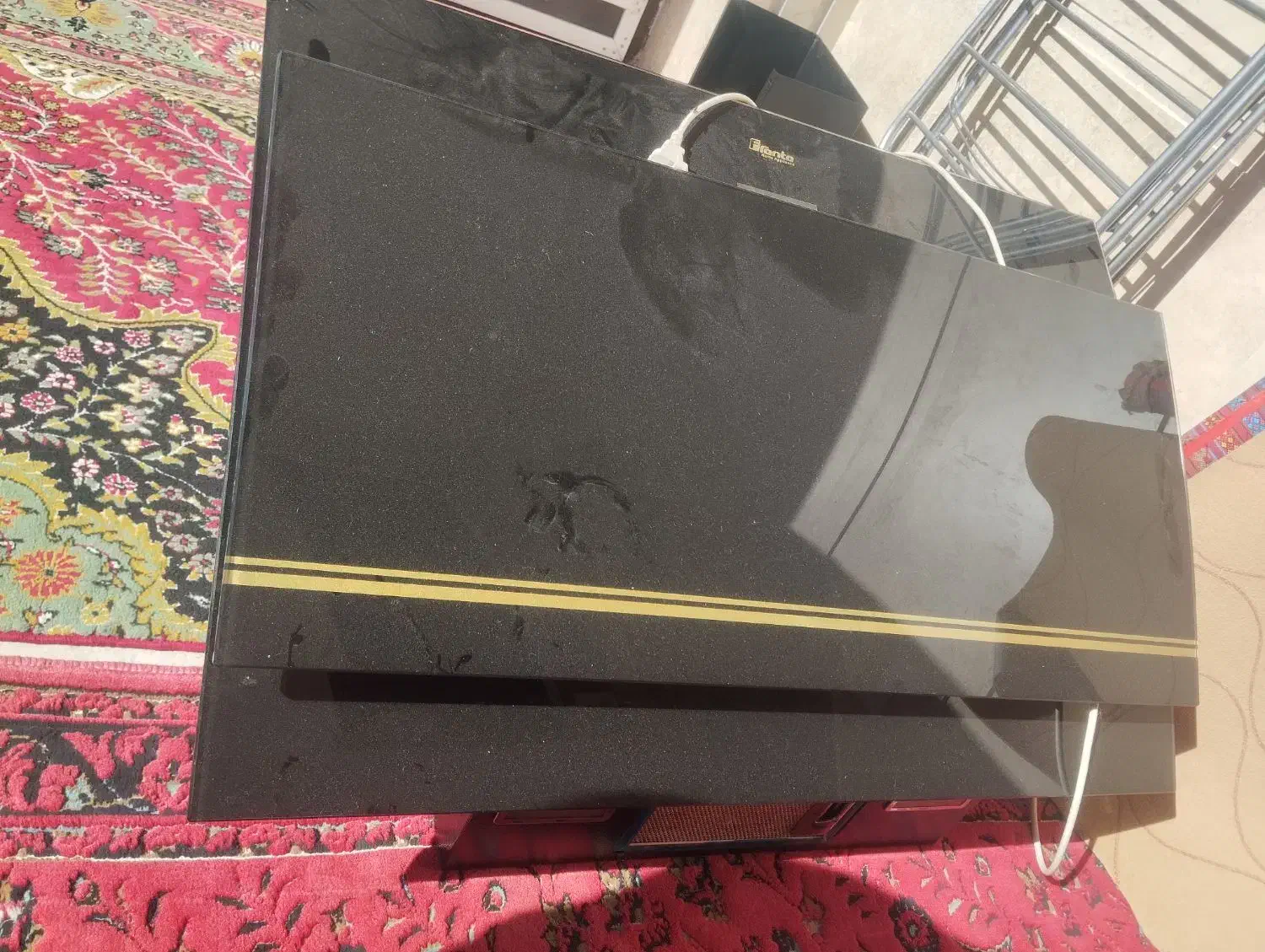 هود|هود|پارس‌آباد, |دیوار