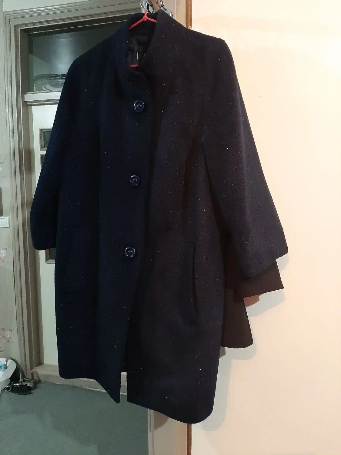 فروش پالتو سرمه ای رنگ|لباس|خوی, |دیوار