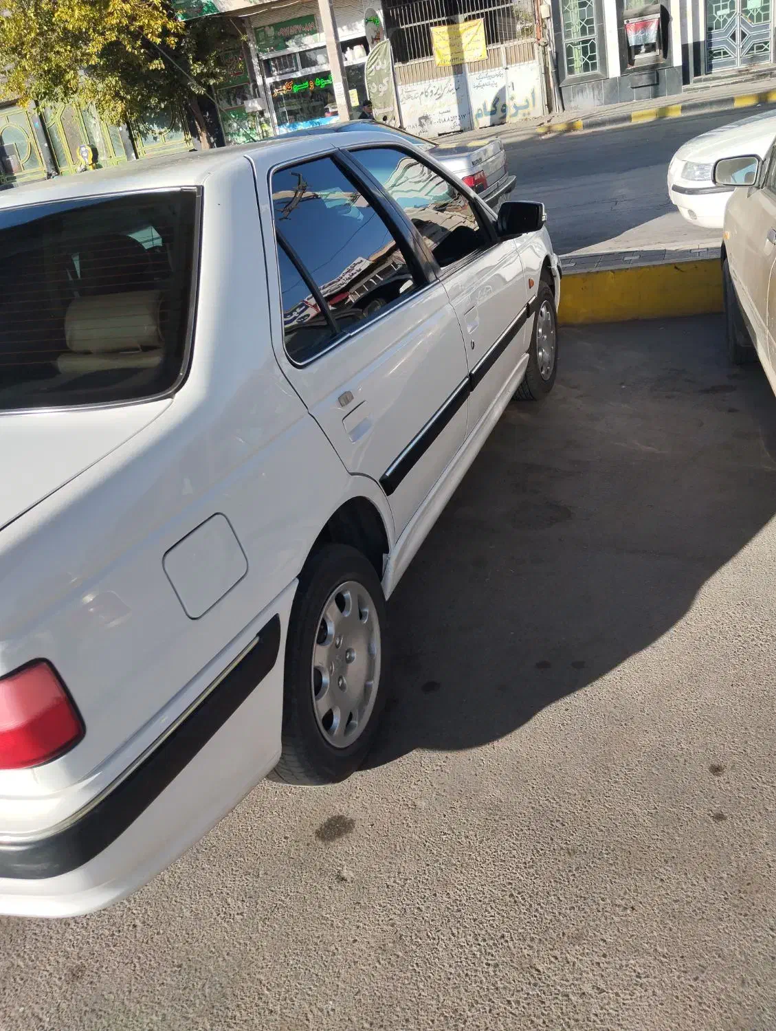 پژو پارس سال|خودرو سواری و وانت|ملایر, |دیوار