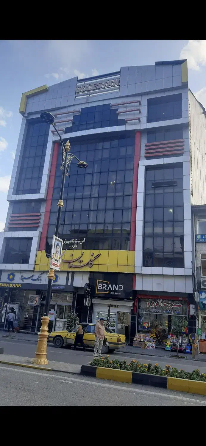 اداری شیک در مرکز شهر نوشهر. میدان آزادی|اجارهٔ دفتر کار، اتاق اداری، مطب|نوشهر, |دیوار