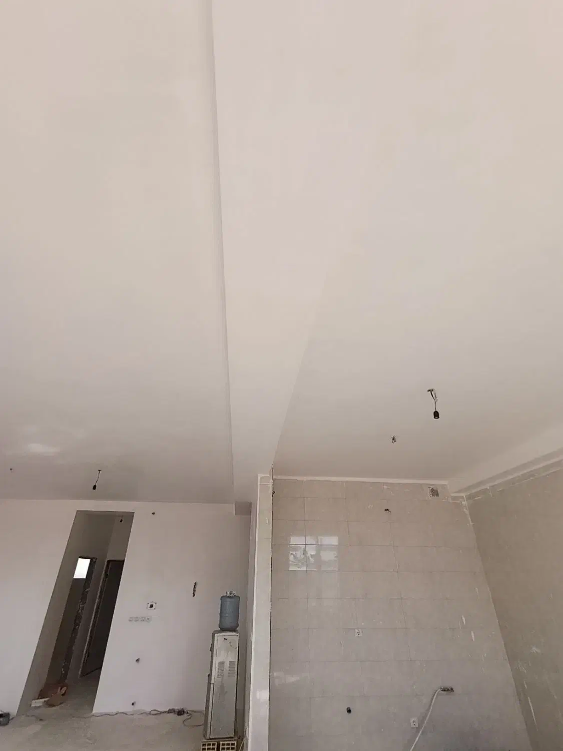 گچ و خاک.سفید کاری.لکه گیری.سنگ چینی .|خدمات پیشه و مهارت|کرمانشاه, |دیوار