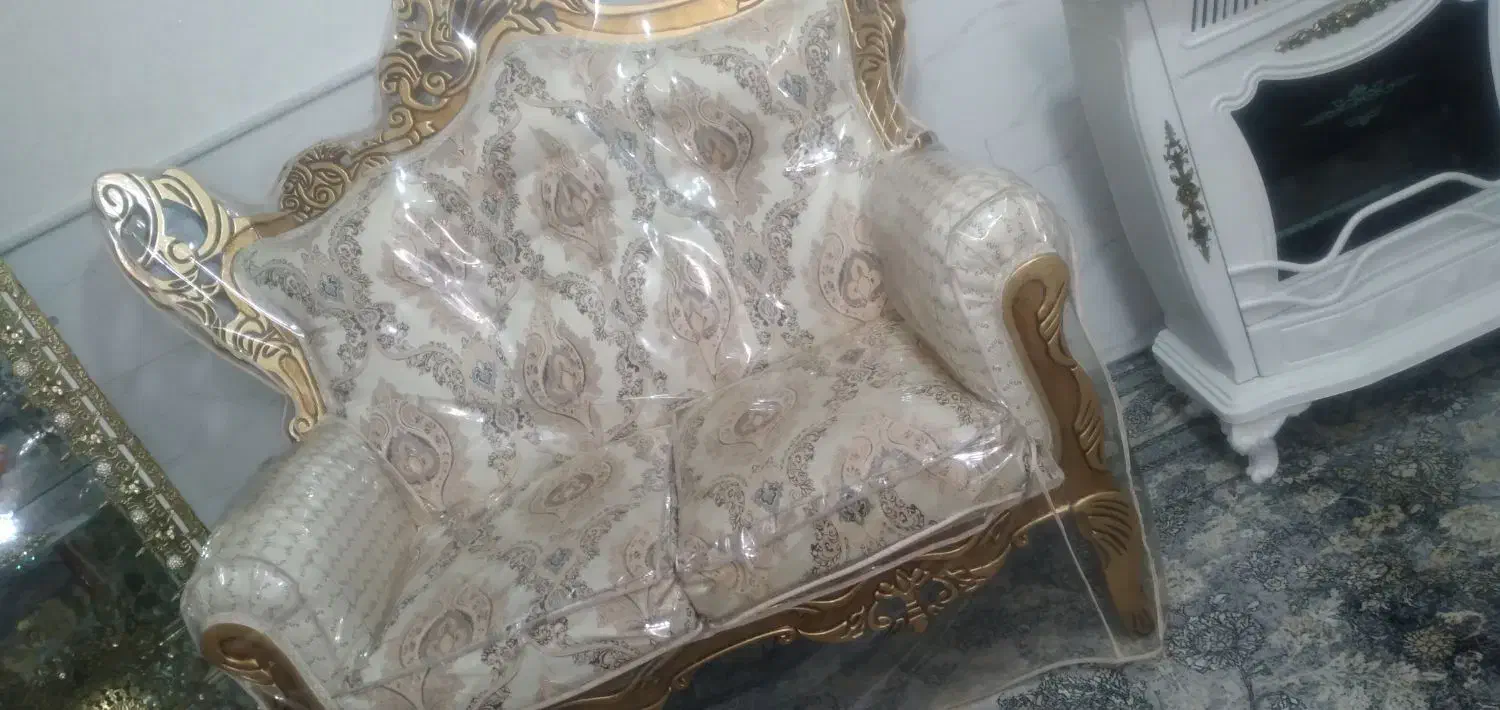 مبل ۷ نفره|مبلمان خانگی و میز عسلی|قم, ولیعصر|دیوار