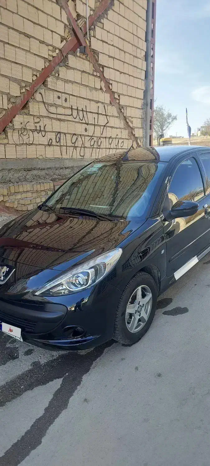 پژو ۲۰۷ هیدرولیک مشکی متالیک مدل ۱۴۰۴|خودرو سواری و وانت|کرمانشاه, |دیوار