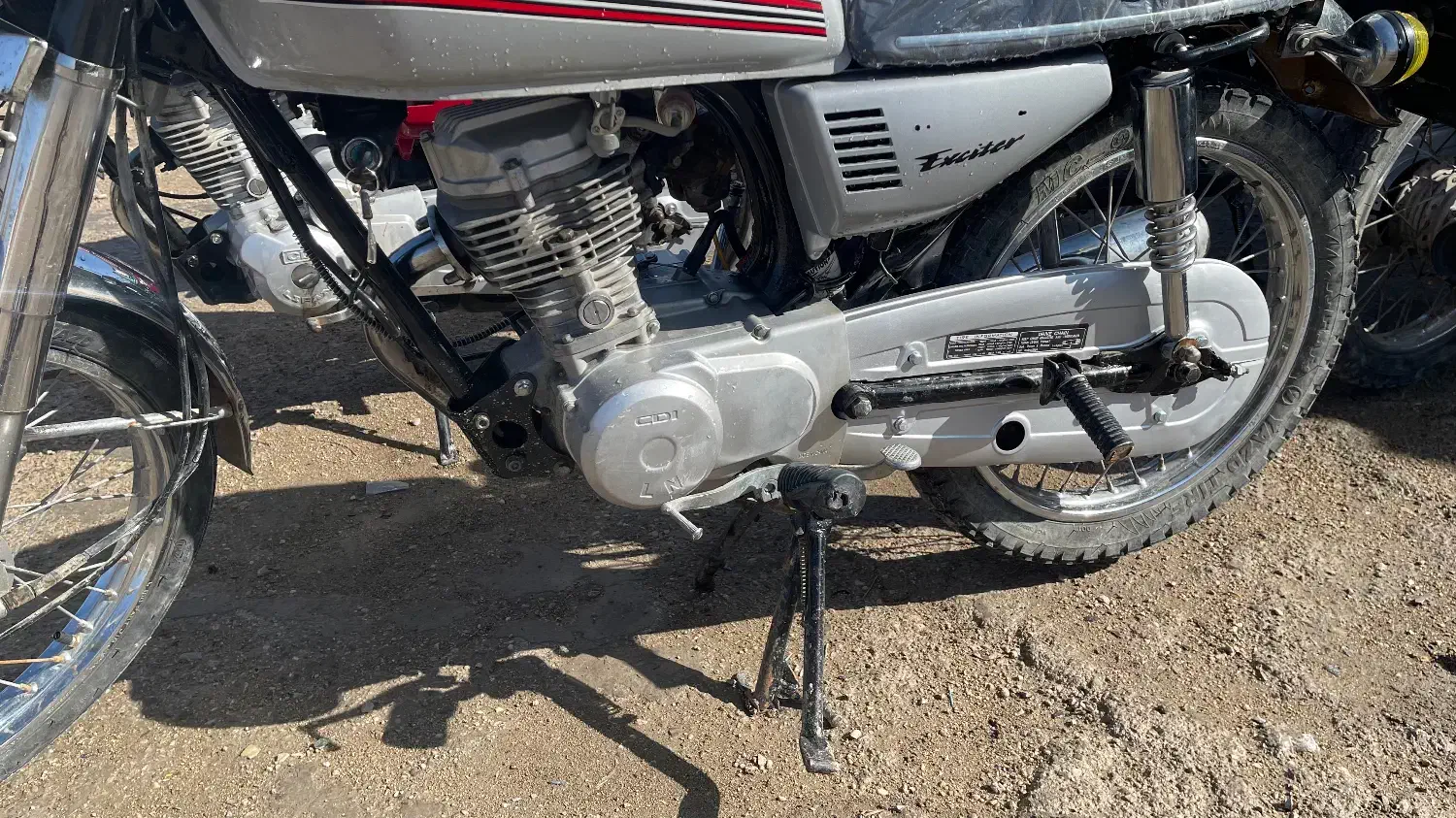 هوندا مزایده ای|موتورسیکلت|داراب, |دیوار