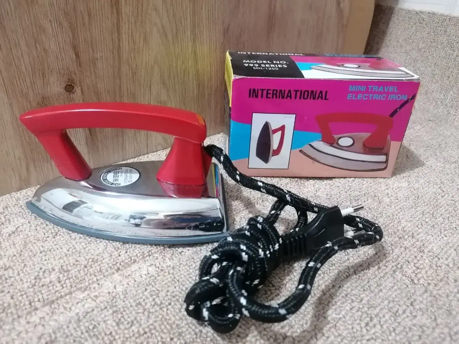 اتو مسافرتی کوچک|اتو و لوازم اتو|اسلامشهر, شهرک واوان|دیوار