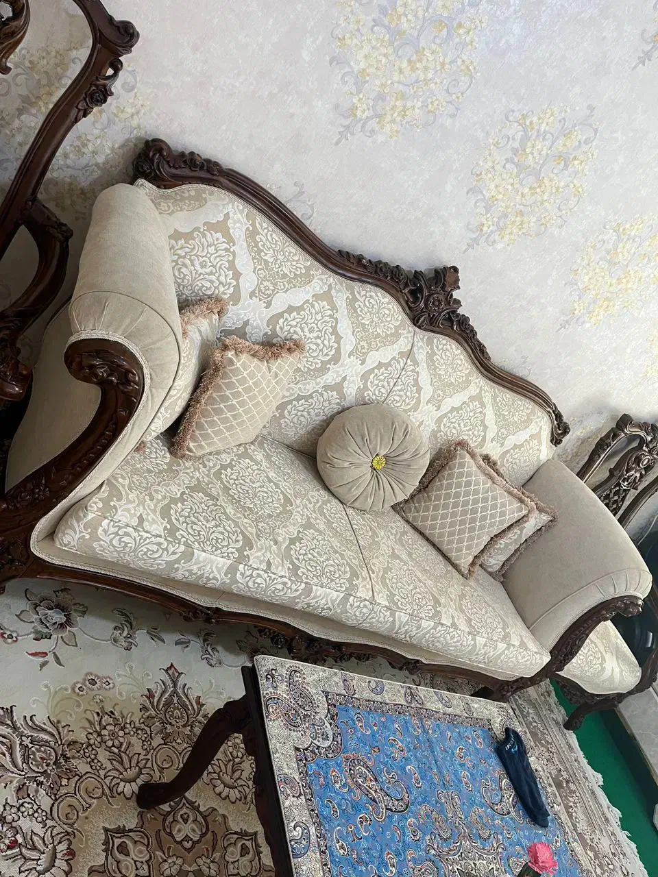 مبلمان ۹نفره چپندر|مبلمان خانگی و میز عسلی|مشکین‌دشت, |دیوار