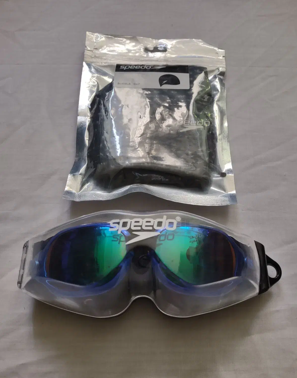 عینک و کلاه شنا (استخر) برند Speedo|غواصی و ورزشهای آبی|بجنورد, |دیوار