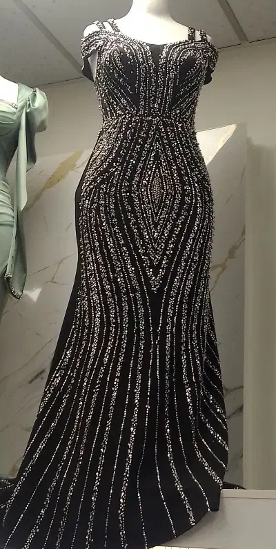 لباس مجلسی خاص|لباس|تهران, بهارستان|دیوار