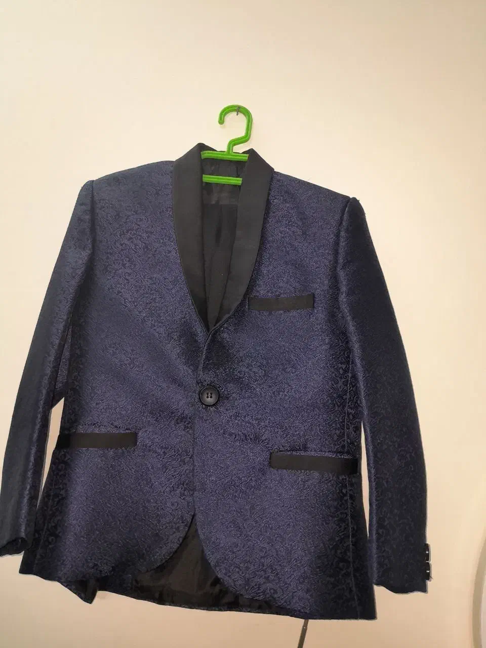 لباس بچه وکاپشن زنونه سایز۴۴/46|لباس|اسفراین, |دیوار