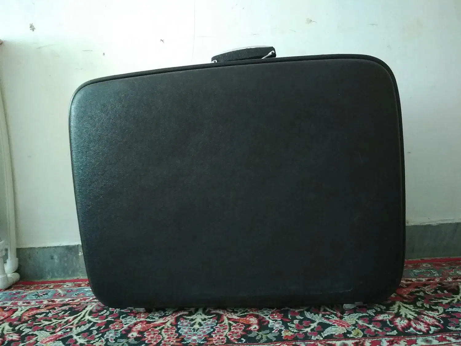 چمدان فلای جت آنتیک|کلکسیون اشیاء عتیقه|ایلام, |دیوار