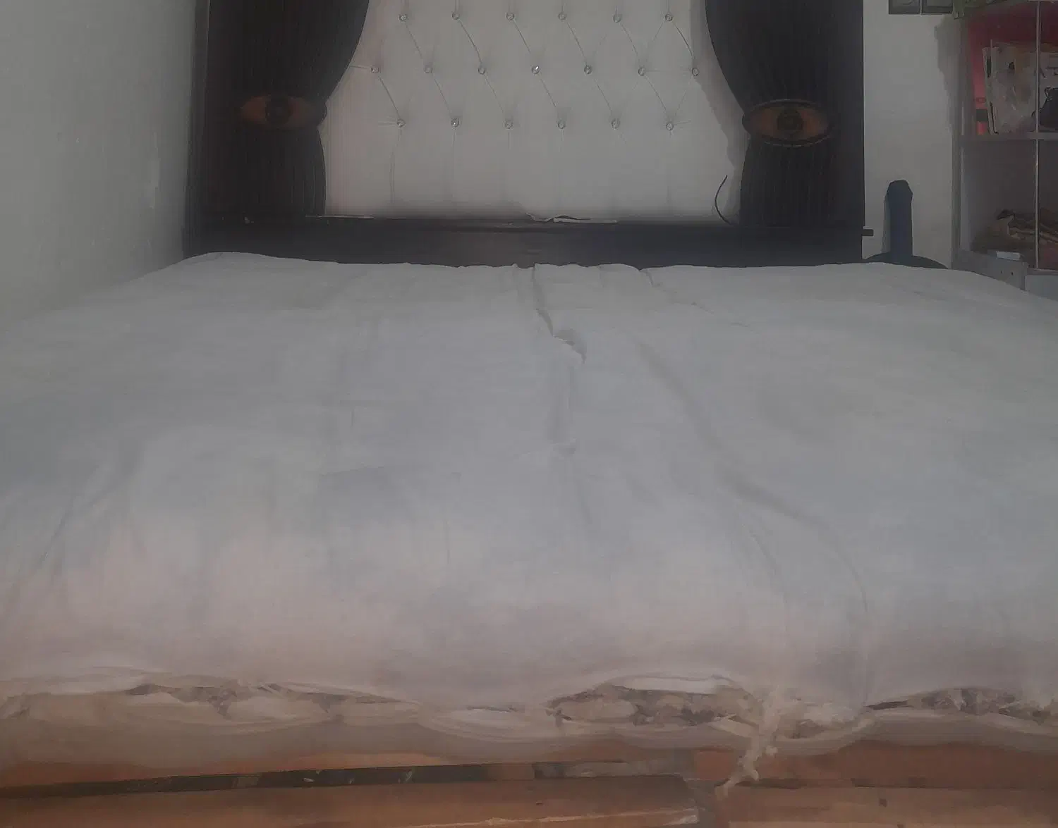 تشک دو نفره حجم دار|تشک تختخواب|تربت‌حیدریه, باغ سلطانی|دیوار