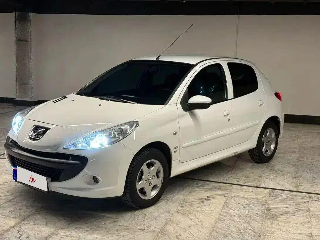 پژو 207i مدل ۱۳۹۱ اتوماتیک فرانسوی|خودرو سواری و وانت|تهران, فرمانیه|دیوار