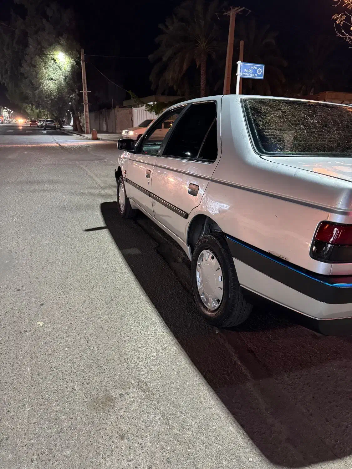 پژو 405 مدل 88 بدون رنگ|خودرو سواری و وانت|بم, |دیوار