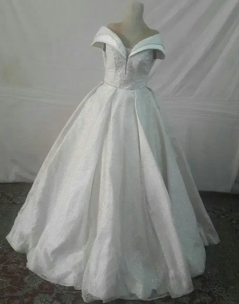 اجاره لباس عروس زیر قیمت|لباس|اراک, |دیوار