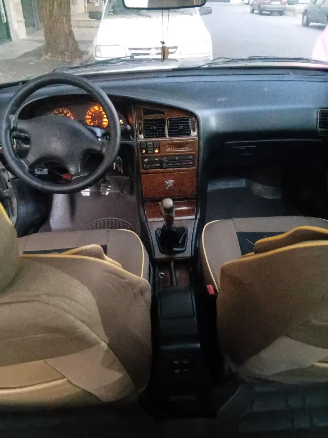 پارس۷۹ تمیز ودیدنی عروسک|خودرو سواری و وانت|تهران, ابوذر|دیوار