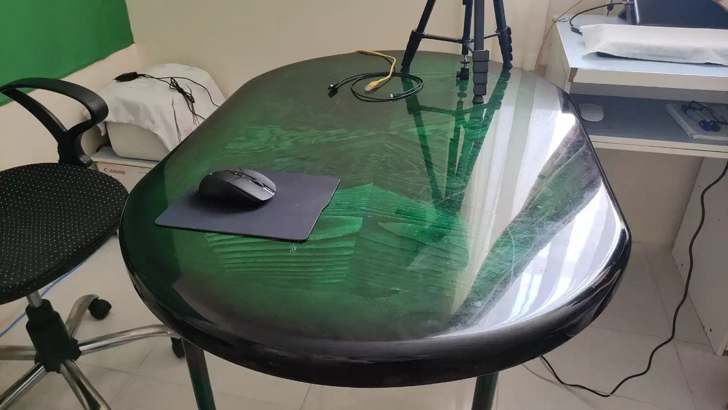 میز کار، ناهارخوری، کامپیوتر|میز و صندلی غذاخوری|هشتگرد, فاز ۷ مهستان|دیوار