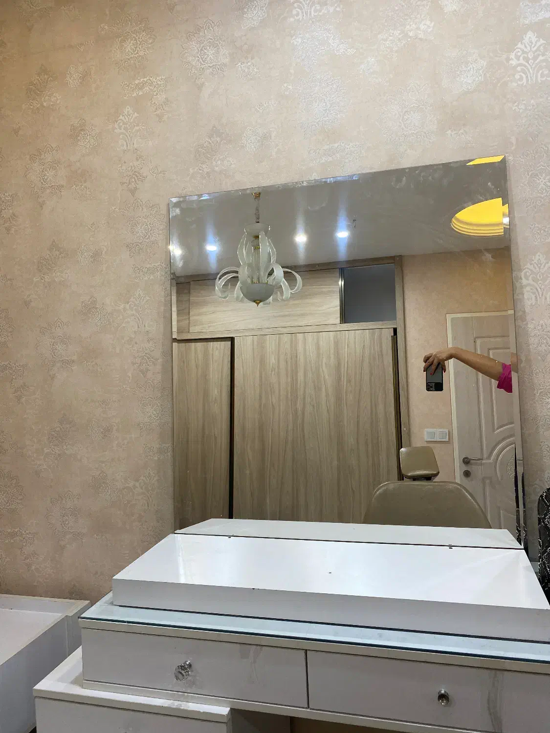 اینه و وسایل ارایشگاه|آرایشگاه و سالنهای زیبایی|زنجان, |دیوار