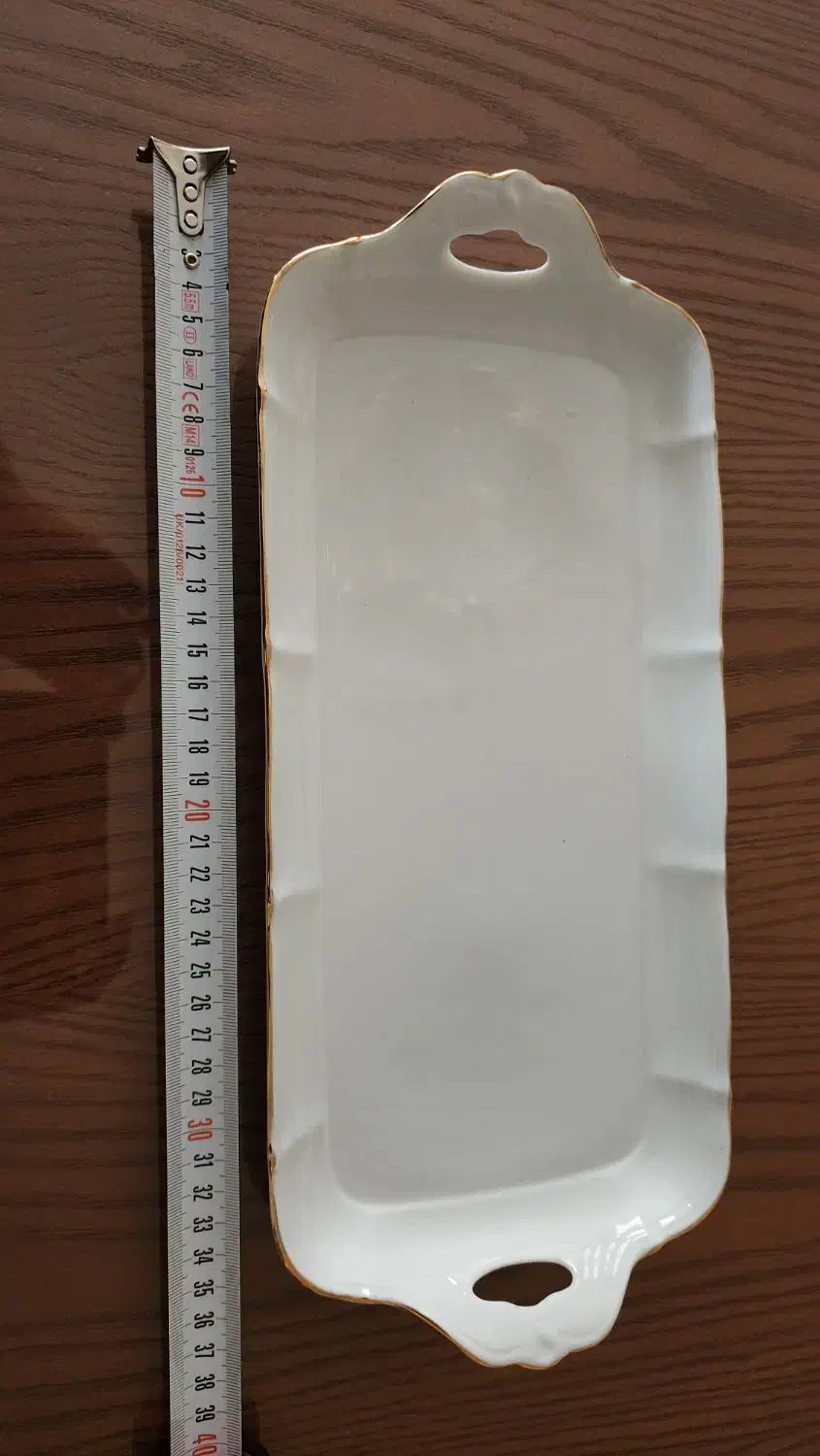 دیس چینی|ظروف سرو و پذیرایی|شیراز, مبعث|دیوار