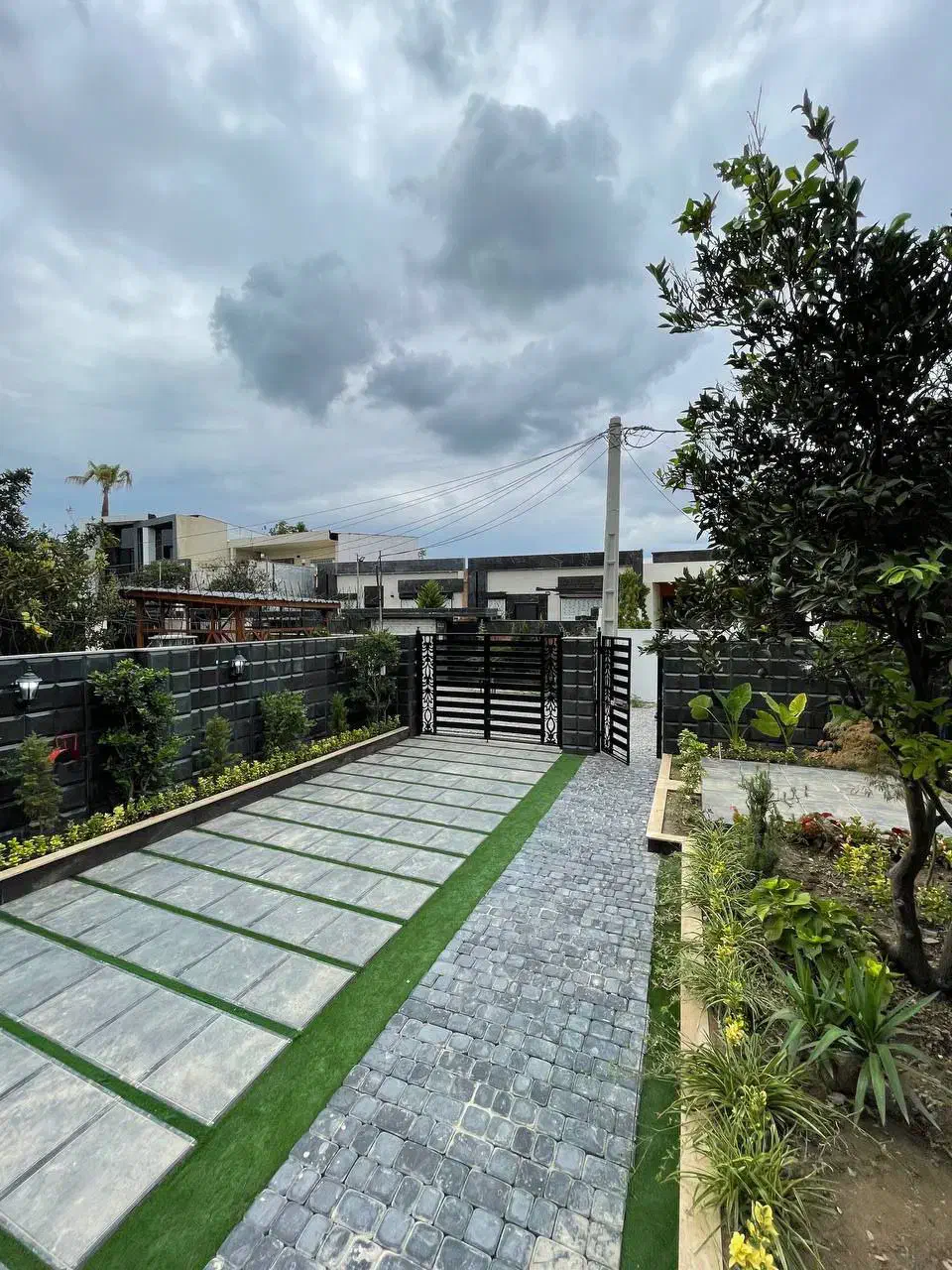 ویلافلت مدرن حیاط دار بزرگ بنا|فروش خانه و ویلا|تهران, تهرانپارس جنوبی|دیوار