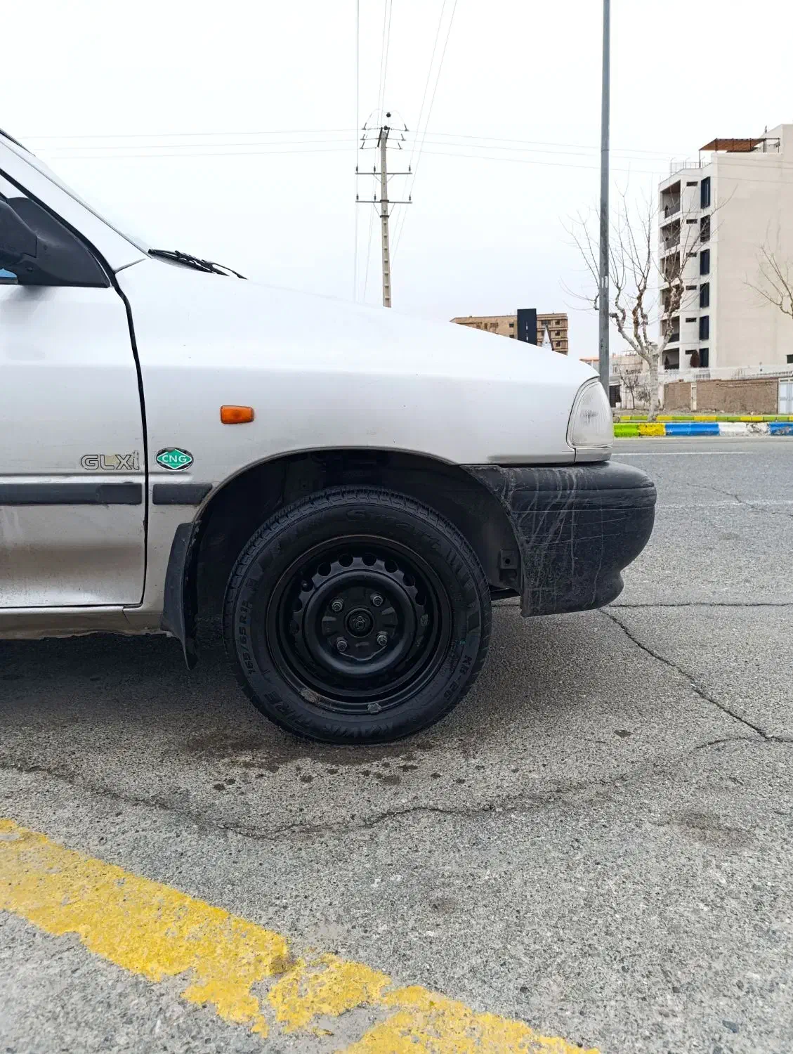 واکس لاستیک|مواد شوینده و دستمال کاغذی|بیرجند, |دیوار