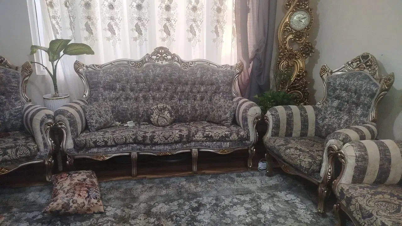 مبل نه نفره|مبلمان خانگی و میز عسلی|هشتگرد, هشتگرد قدیم|دیوار