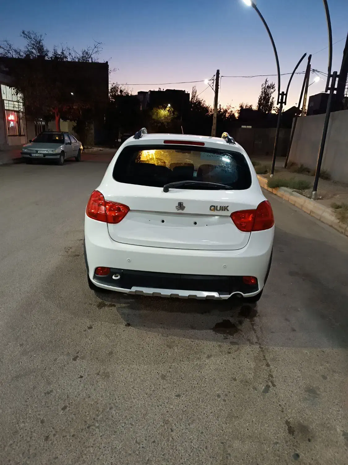 کوییک مدل 1400|خودرو سواری و وانت|اسفراین, |دیوار