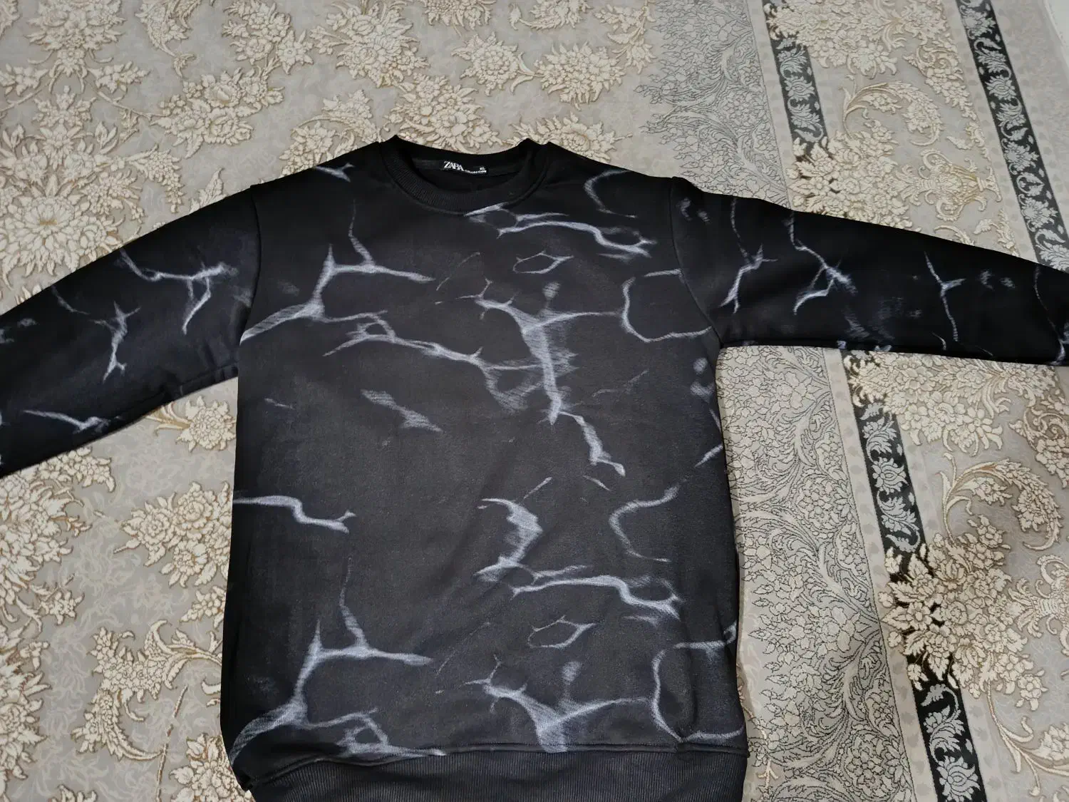 دورس و هودی و نیم زیپ|لباس|اشتهارد, |دیوار