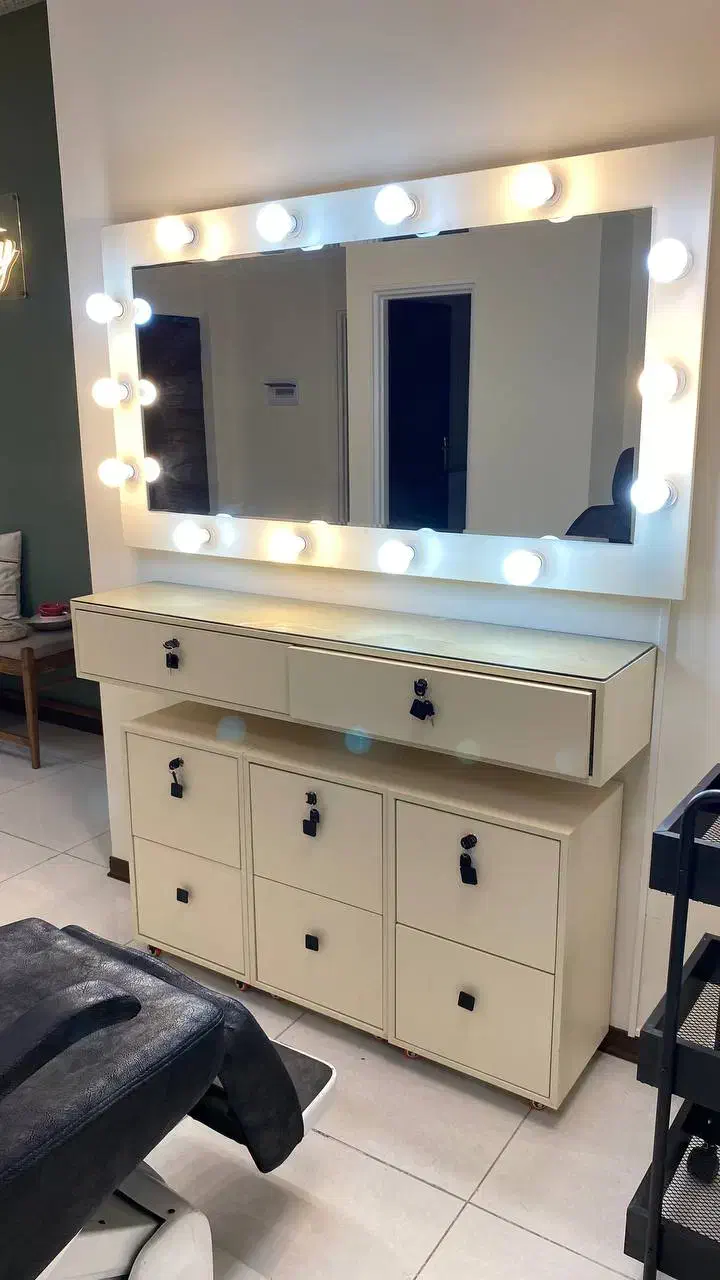 فروش لوازم آرایشگاه|آرایشگاه و سالنهای زیبایی|قزوین, |دیوار