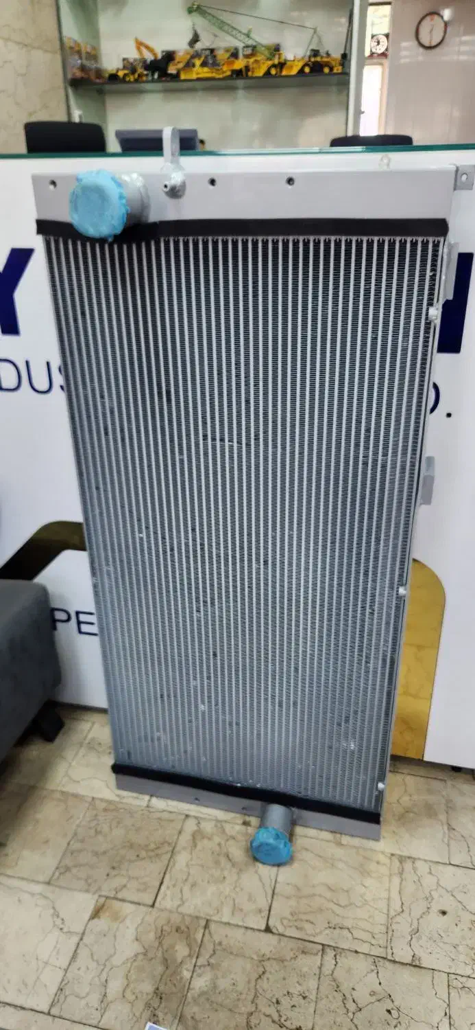 رادیاتور های هیوندا 330 430 320|قطعات یدکی و لوازم جانبی|تربتحیدریه, پائین ولایت|دیوار