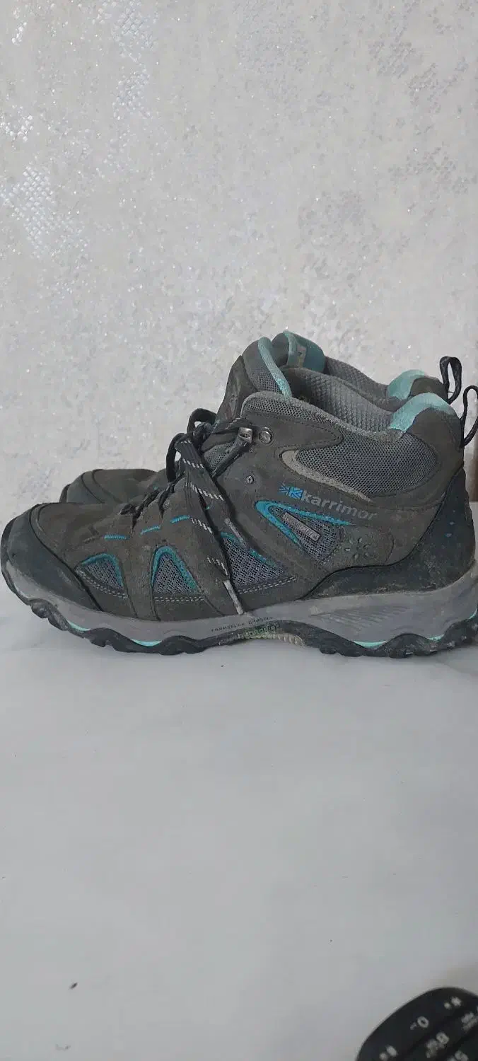 کفش کوهنوردی سایز ۴۱ضدآب مارک کاریمور|کیف، کفش، کمربند|شهریار, شهرک شاهد|دیوار