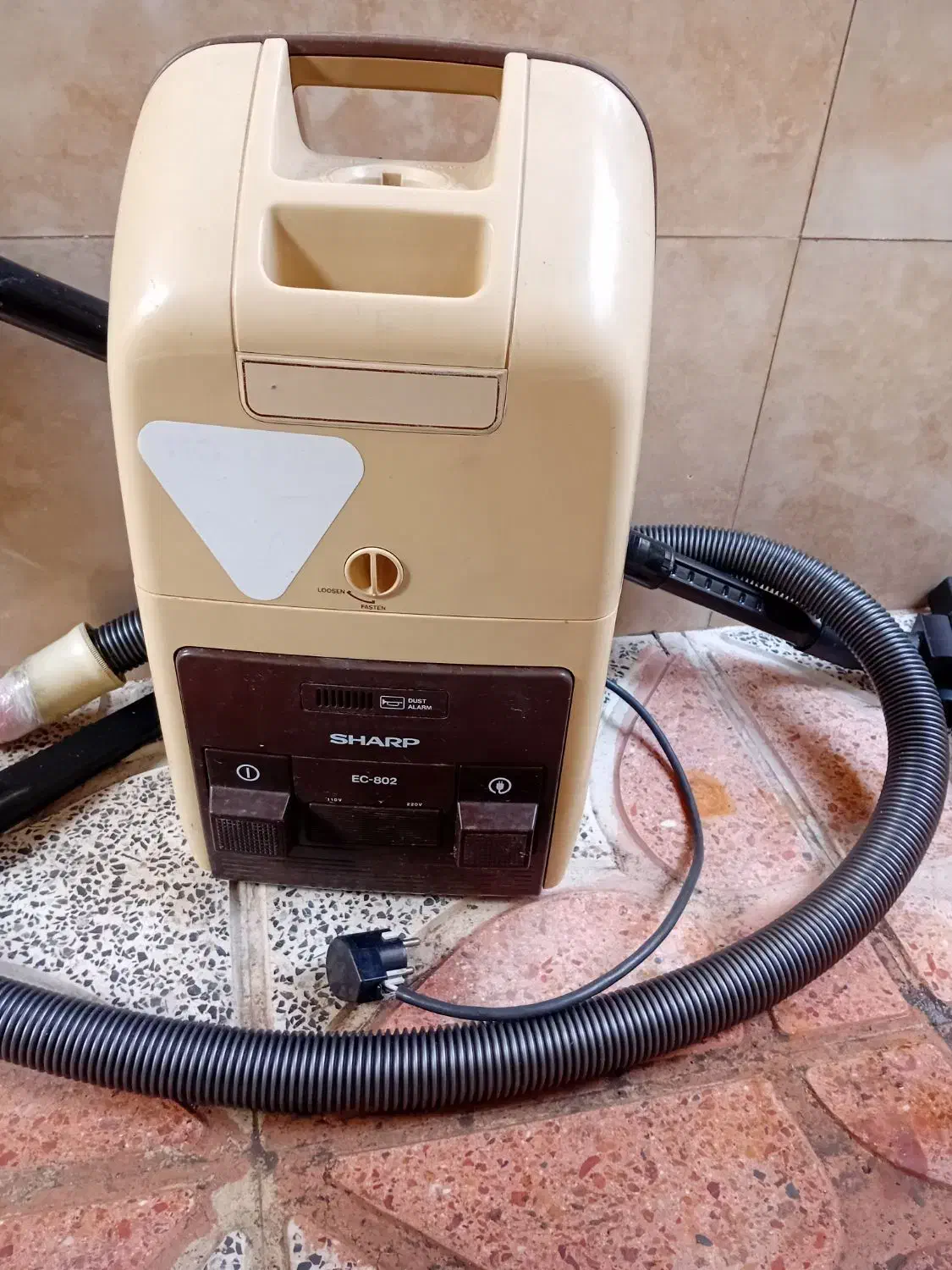 جارو برقی مارک شارپ|جاروبرقی، جارو شارژی، بخارشو|بندر انزلی, پیل علی باغ|دیوار